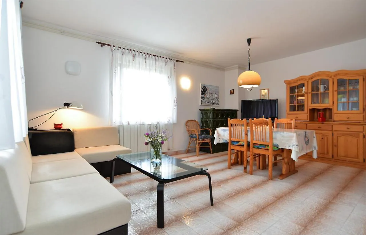 Apartment Anton 2083 Premantura Croatia